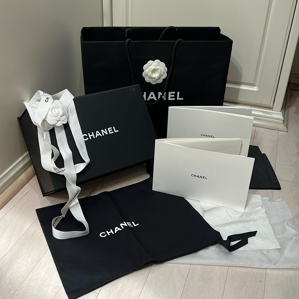 Chanel full set box
